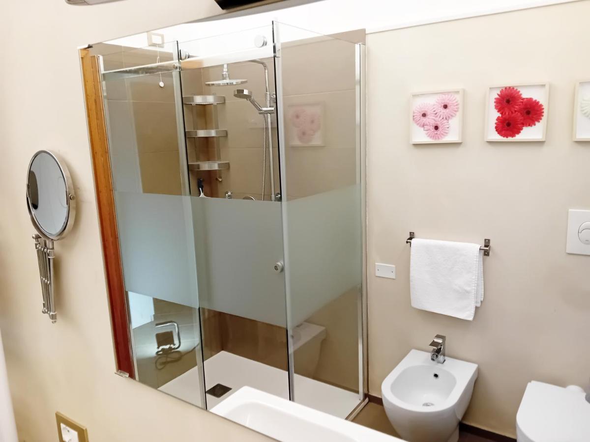 Casarava Sul Parco 3 Camere 2 Bagni 里乔内 外观 照片